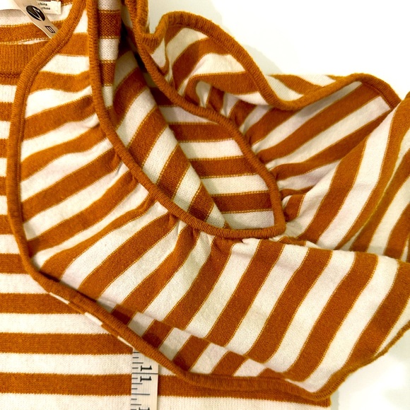 Anthropologie | Jillian flutter sleeve stripped sweater Top size medium - Picture 13 of 13